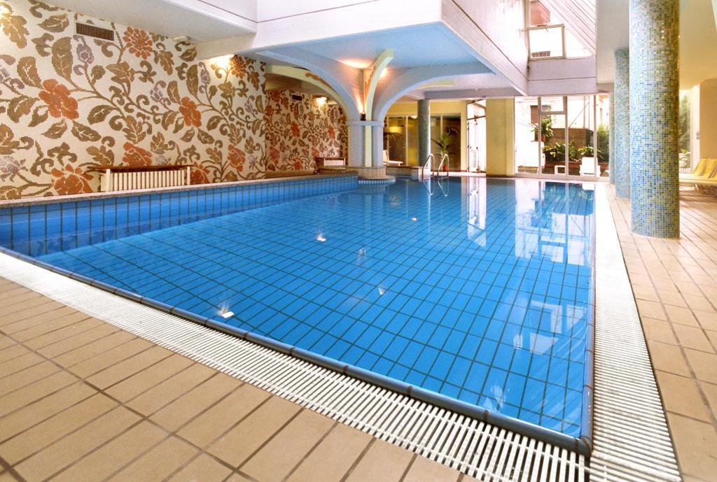 Hotel Ferrari Salsomaggiore Terme Luaran gambar