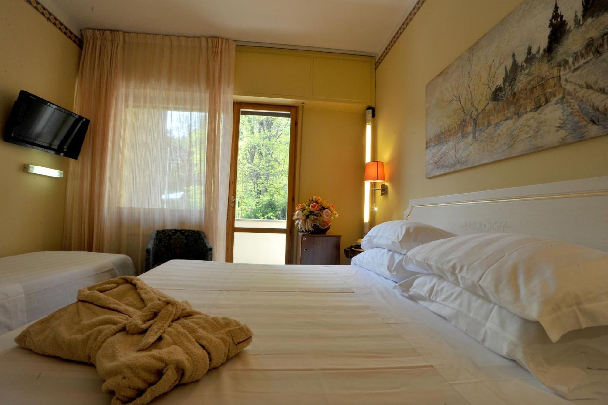Hotel Ferrari Salsomaggiore Terme Luaran gambar