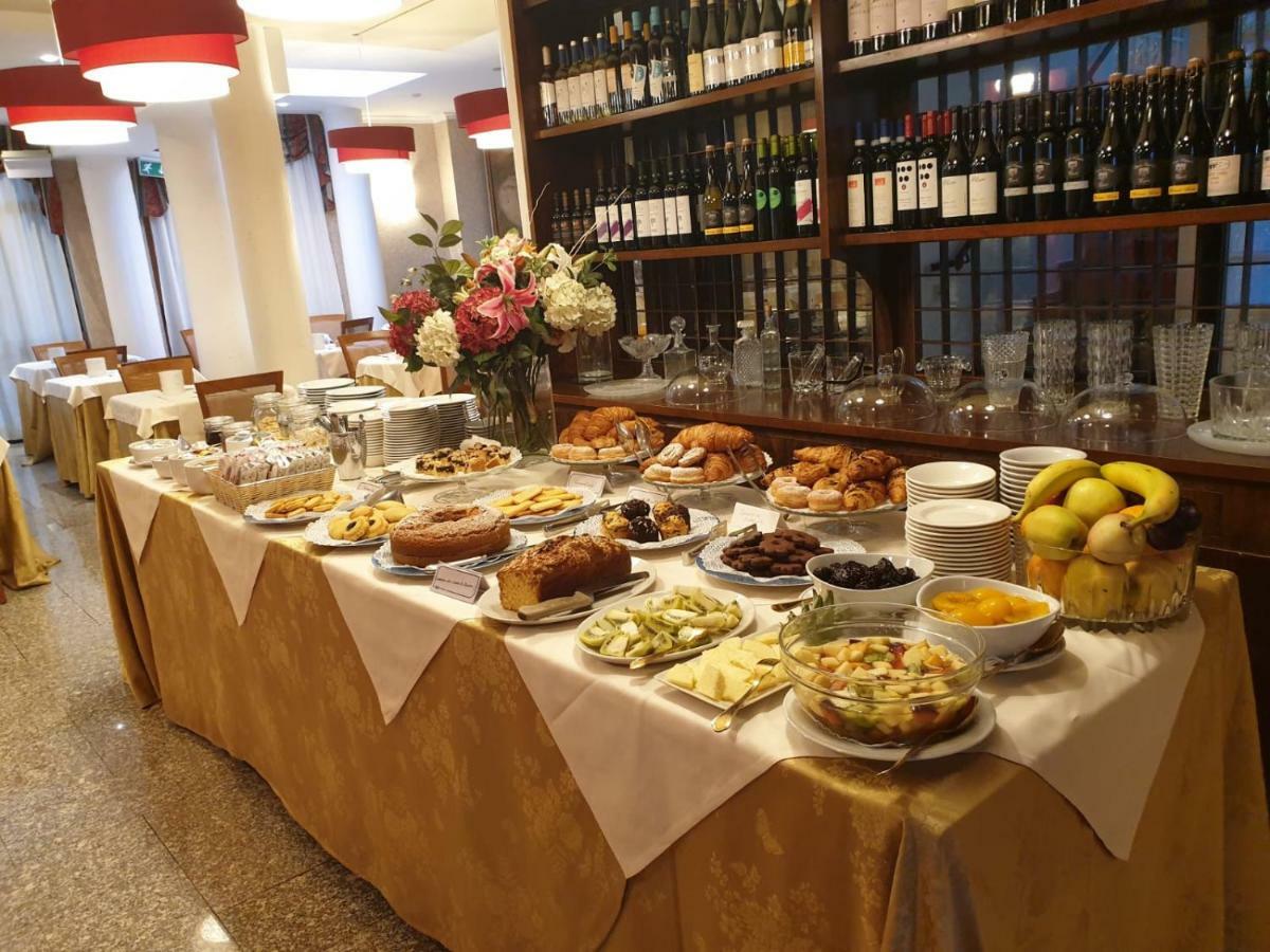Hotel Ferrari Salsomaggiore Terme Luaran gambar